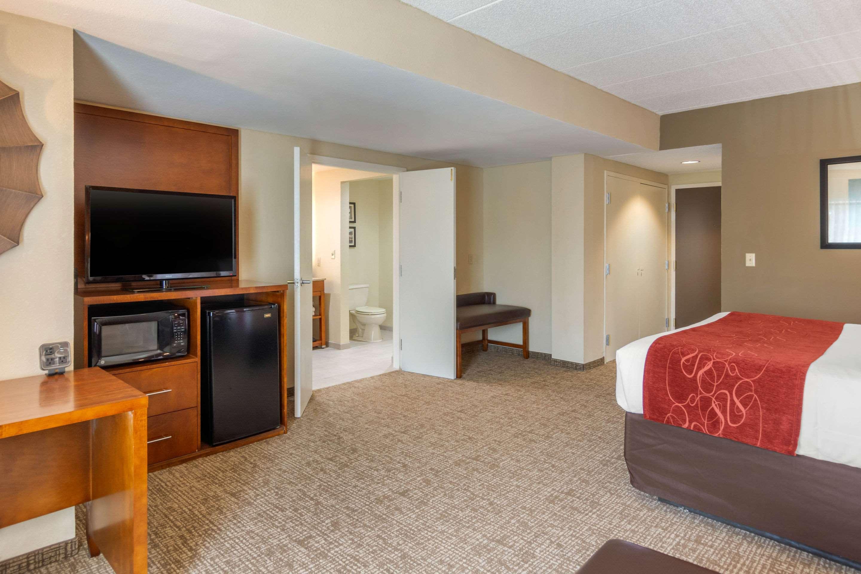 Comfort Suites Southpark Colonial Heights Exterior foto